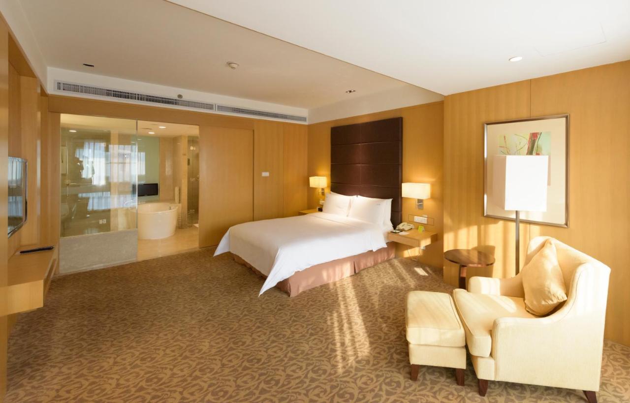 Holiday Inn Shijiazhuang Central By Ihg Екстериор снимка
