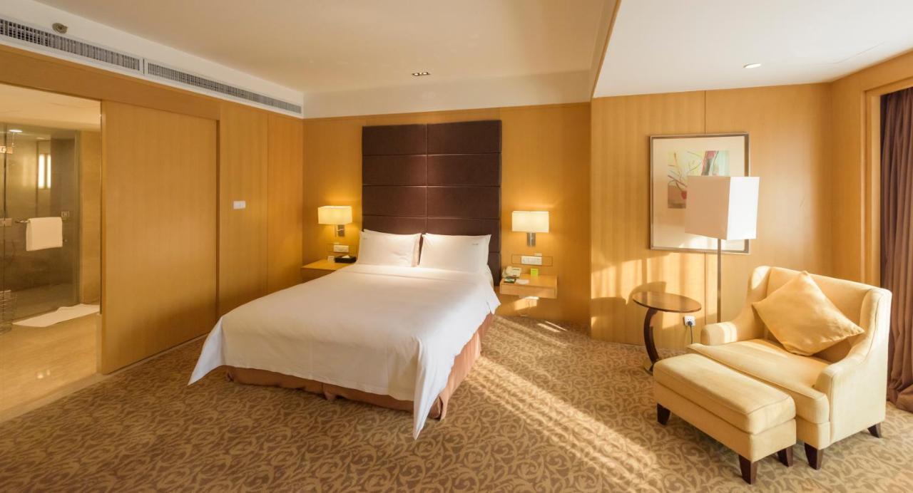 Holiday Inn Shijiazhuang Central By Ihg Екстериор снимка