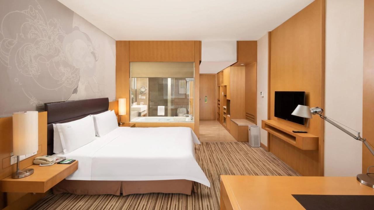 Holiday Inn Shijiazhuang Central By Ihg Екстериор снимка